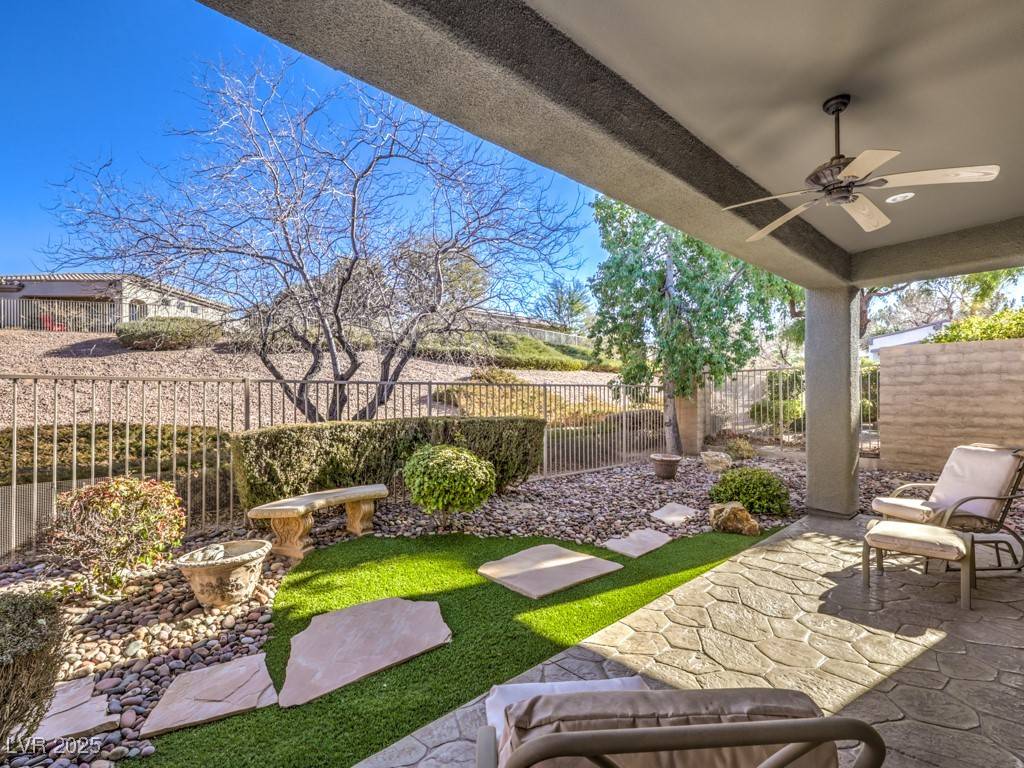 Henderson, NV 89052,30 Fountainhead CIR