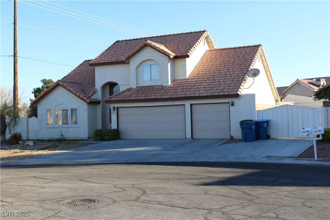 Las Vegas, NV 89108,6701 Willow River CT