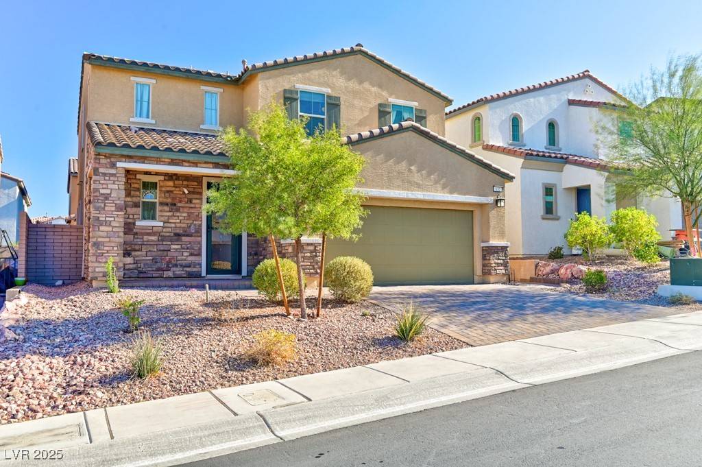 Henderson, NV 89011,632 Confidence ST
