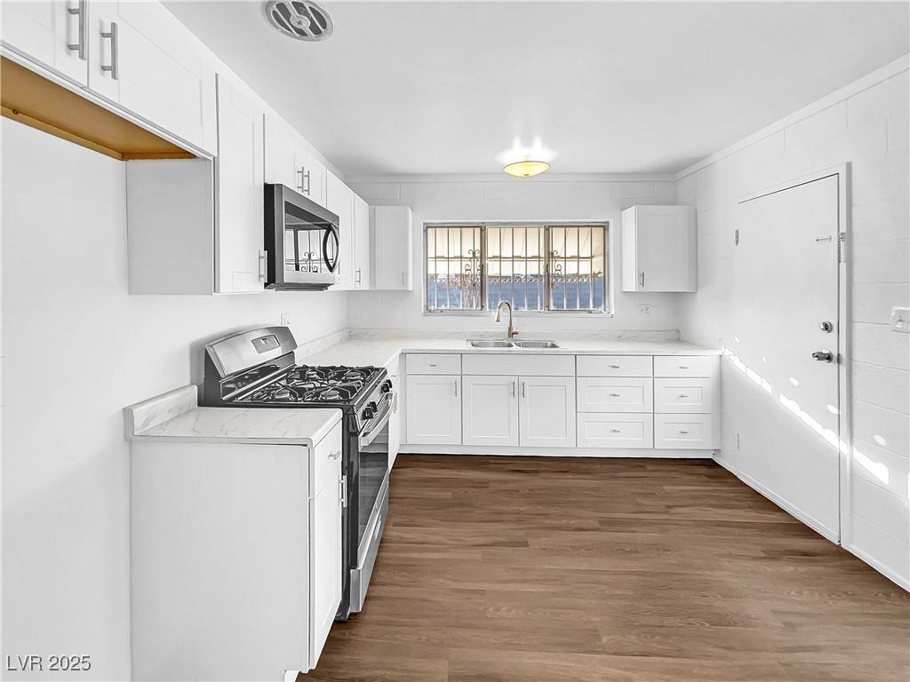 North Las Vegas, NV 89030,1819 Bassler ST