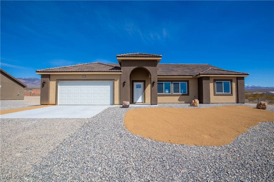Pahrump, NV 89060,5821 Genoa AVE