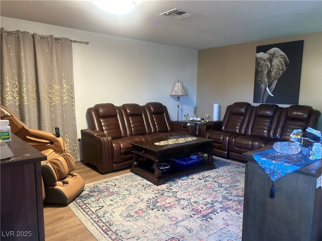 Las Vegas, NV 89117,3484 Twilight Star DR