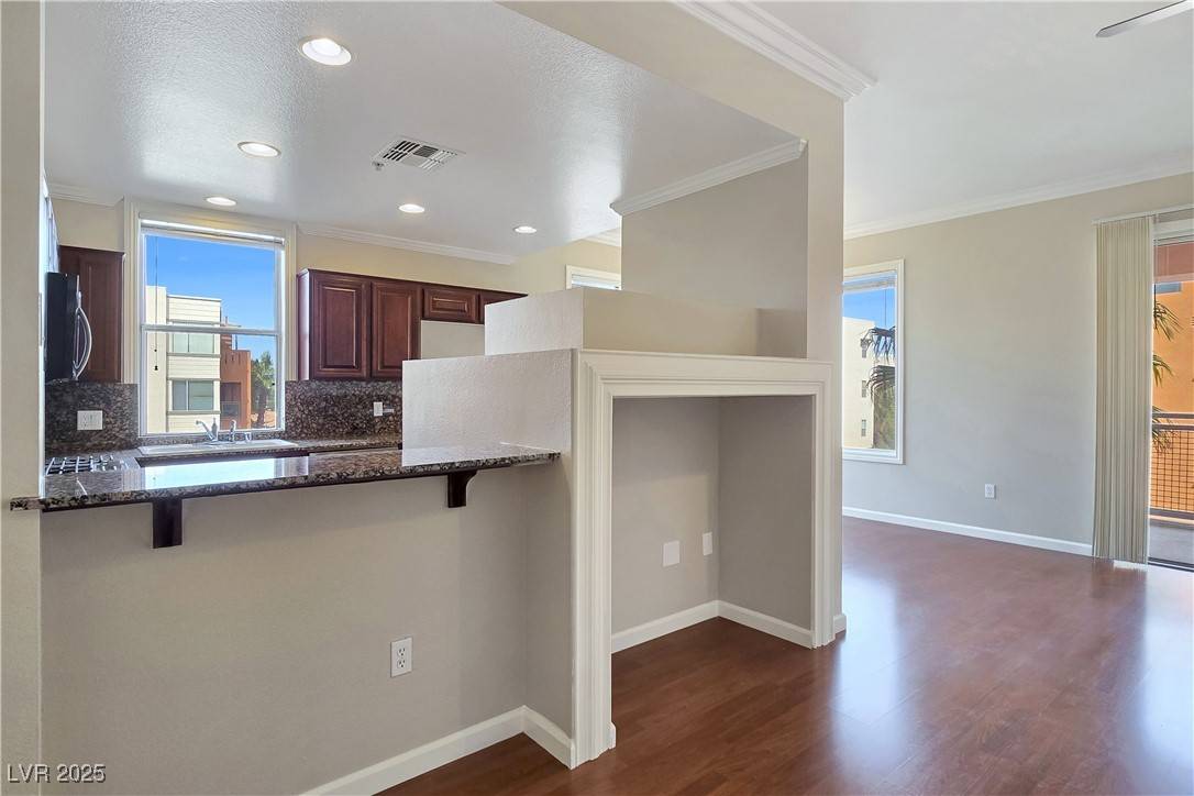 Las Vegas, NV 89123,43 E Agate AVE #403