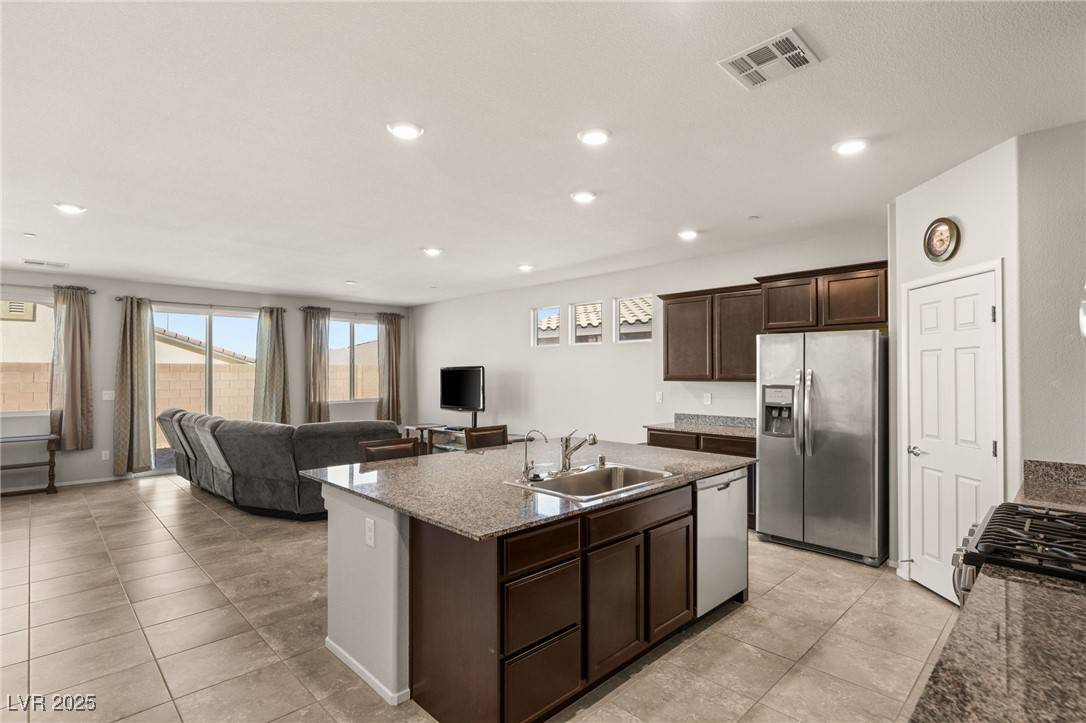 Henderson, NV 89002,1282 Paseo Del Oso LN