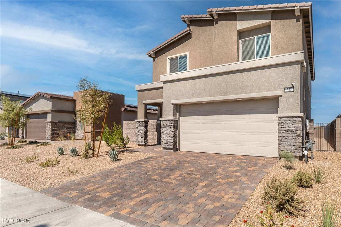 Henderson, NV 89015,230 Palisade Falls AVE