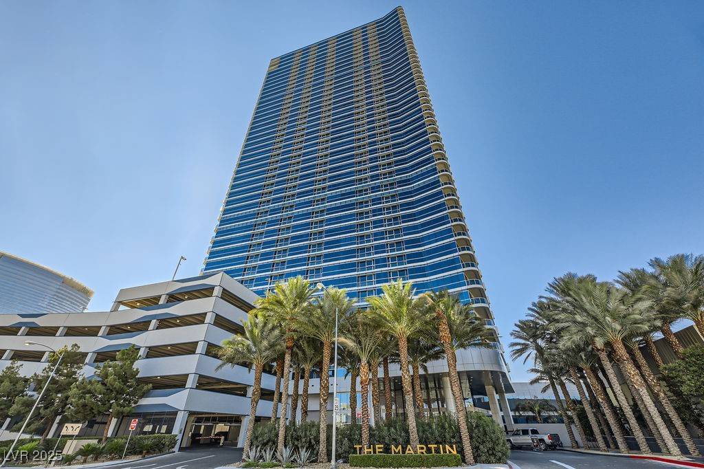 Las Vegas, NV 89103,4471 Dean Martin DR #1002