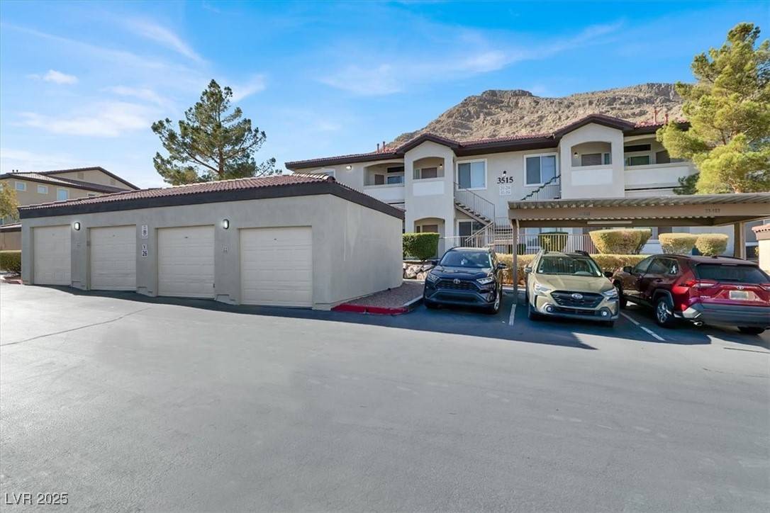 Las Vegas, NV 89129,3515 Cactus Shadow ST #104