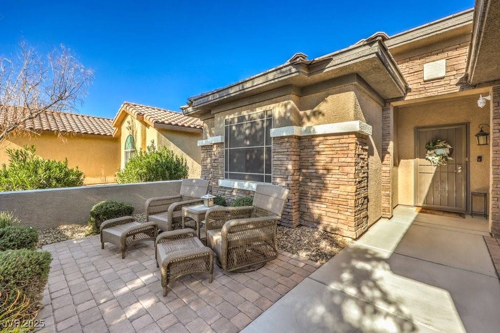 Las Vegas, NV 89122,6112 Canter Glen AVE
