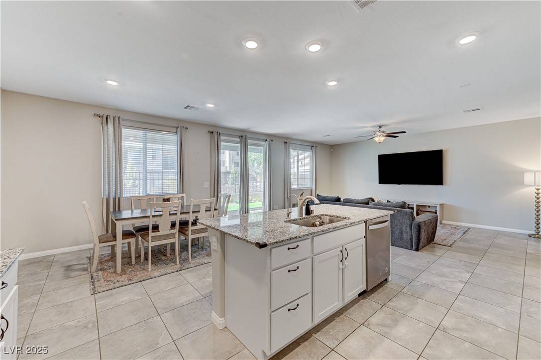 North Las Vegas, NV 89084,7745 Rosebark Cliffs ST
