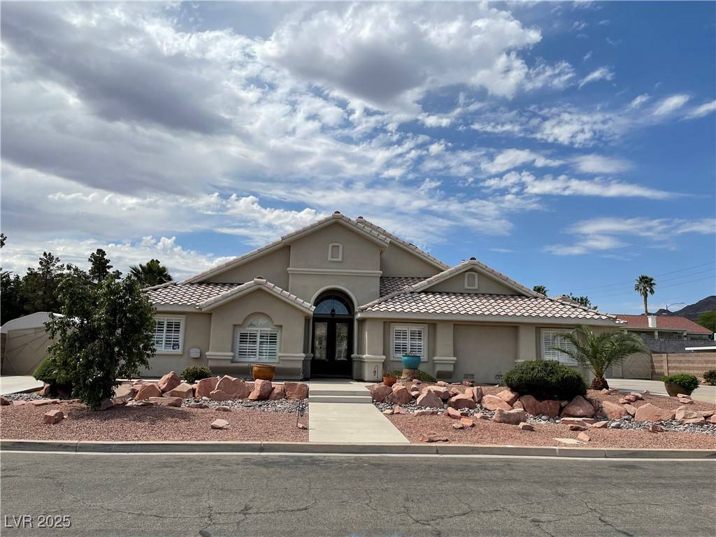 Henderson, NV 89015,121 E Cypress DR