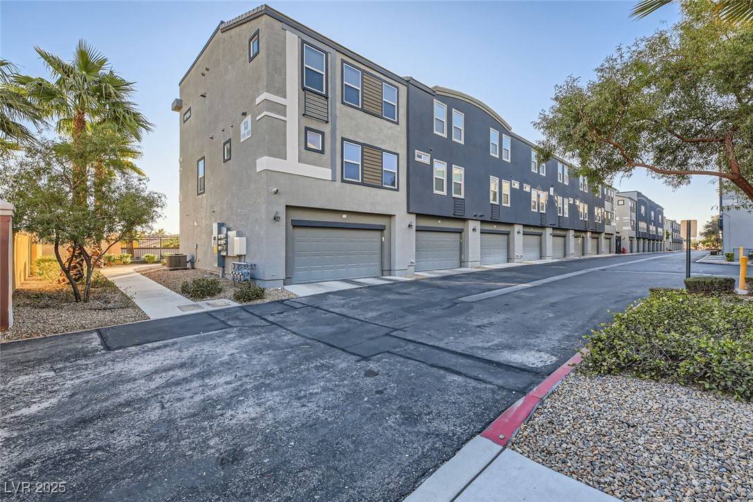 Las Vegas, NV 89147,9050 W Tropicana AVE #1075