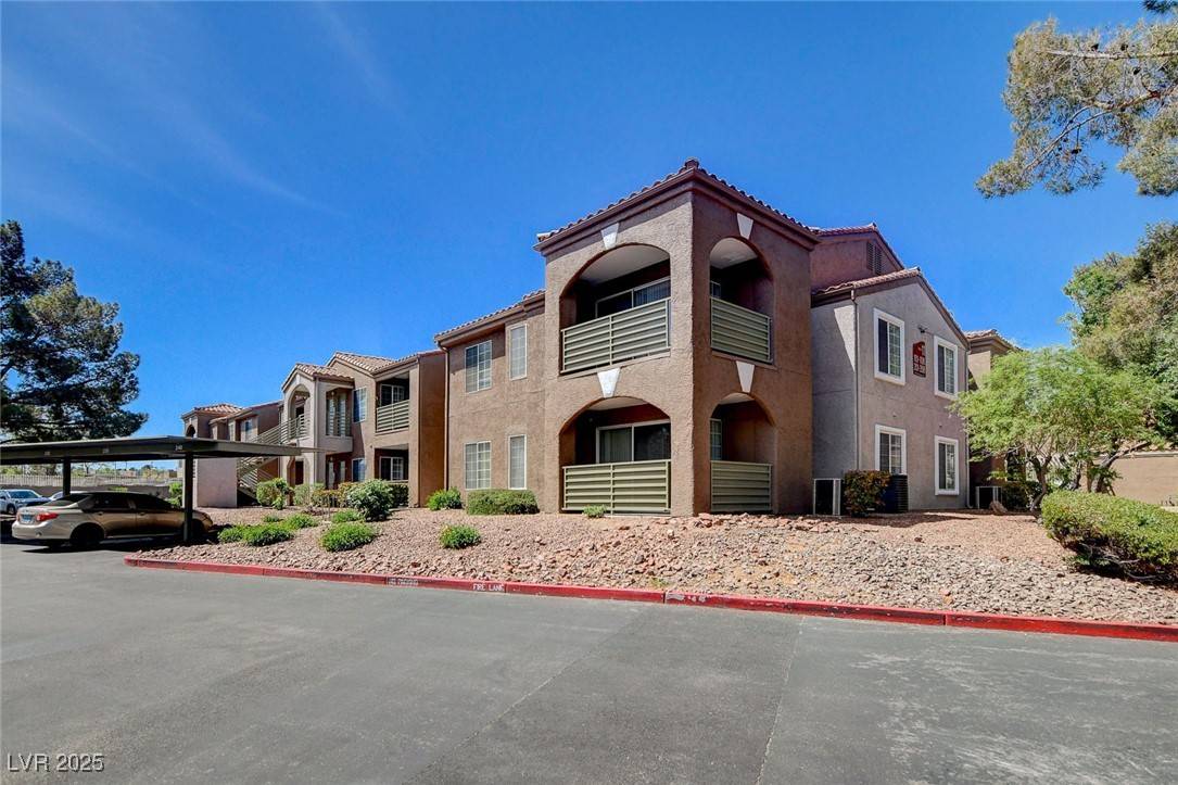 Las Vegas, NV 89128,2101 Blue Breeze DR #104