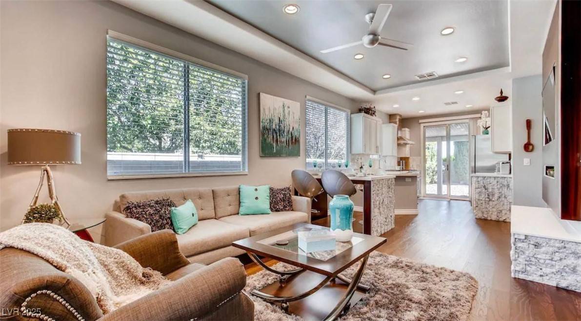 Las Vegas, NV 89144,1036 Novara LN