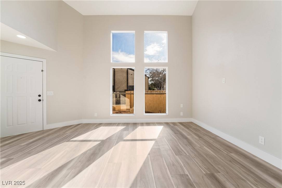 Henderson, NV 89011,491 Kristin LN