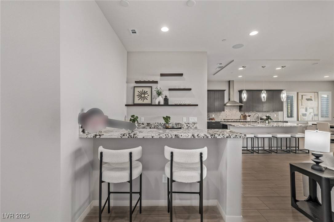 Henderson, NV 89011,30 Hilltop Crest ST