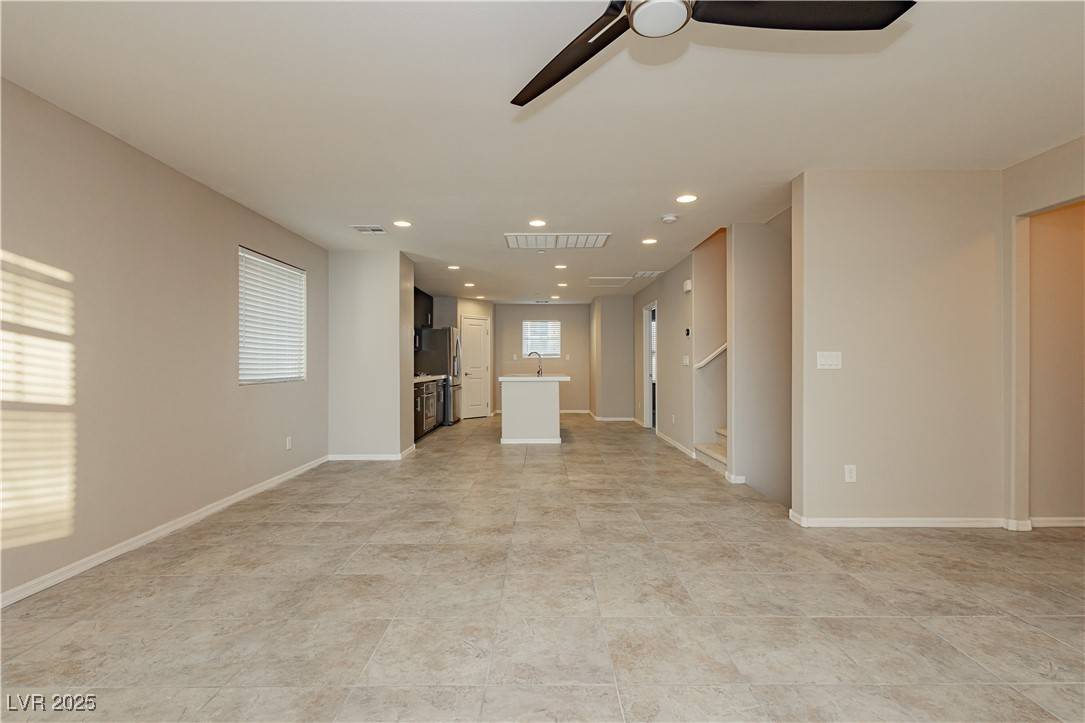 Henderson, NV 89011,368 Gracious WAY