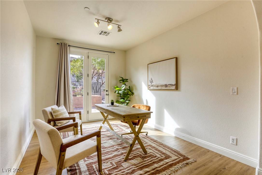 Henderson, NV 89011,1234 Calcione DR