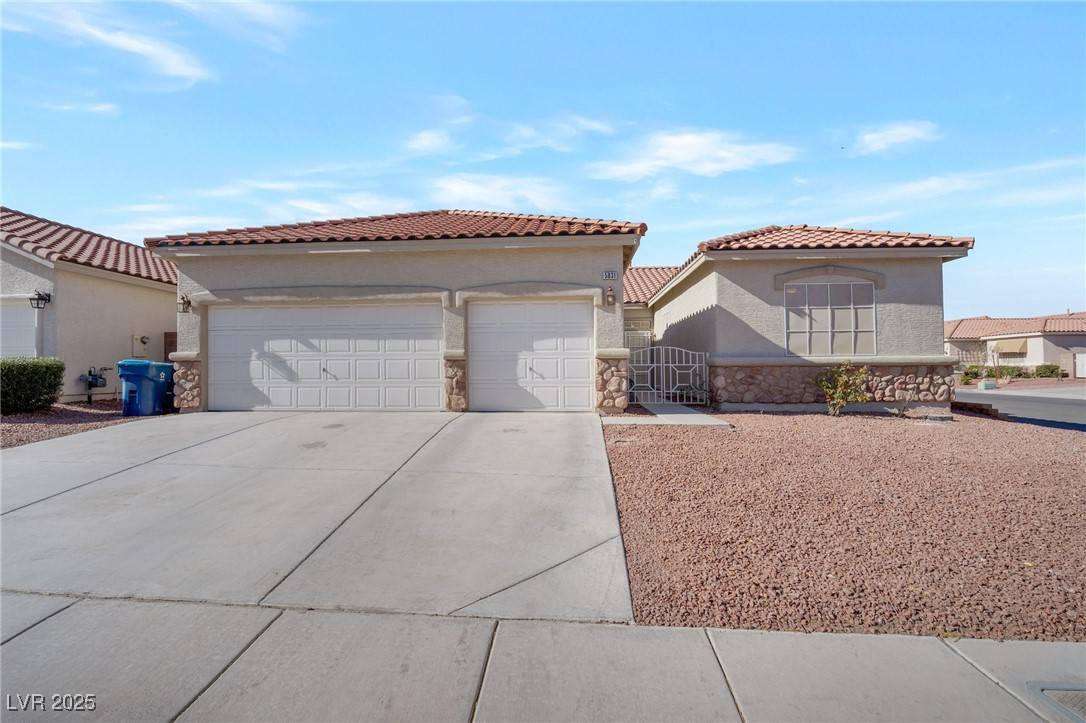 Las Vegas, NV 89113,5831 Flight Wing ST