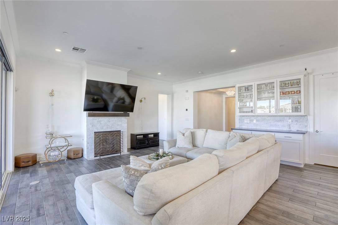Henderson, NV 89044,2576 Desante DR