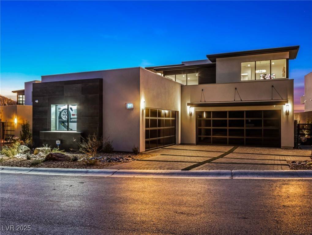 Henderson, NV 89012,591 Overlook Rim DR