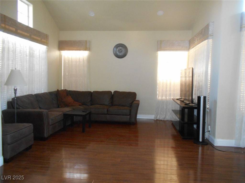 Las Vegas, NV 89128,8317 Opal Cove DR