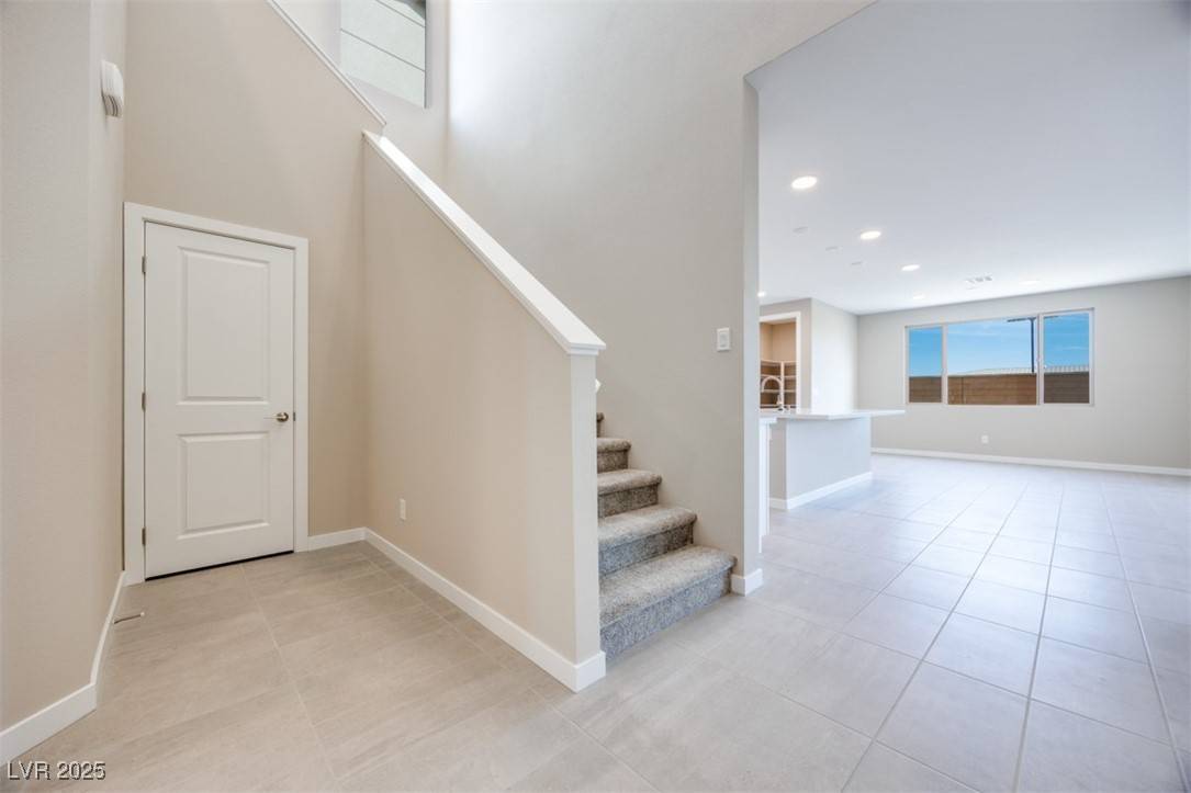 North Las Vegas, NV 89084,6828 Pacific Robin ST