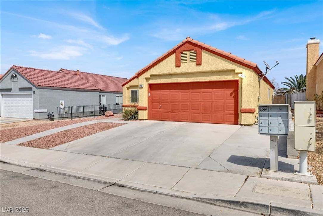 North Las Vegas, NV 89032,3434 Empress Diamond DR
