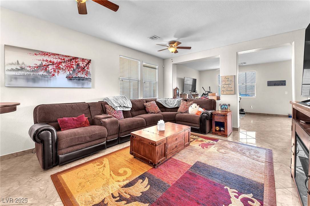 Las Vegas, NV 89179,11156 Hickory Glen ST