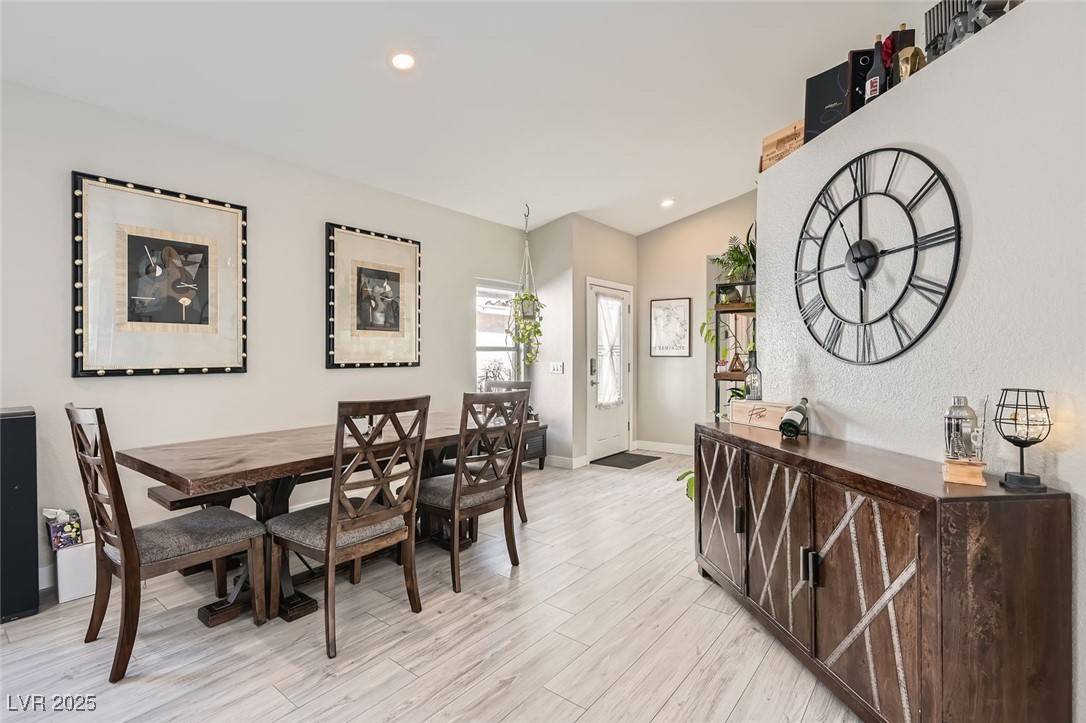 Las Vegas, NV 89119,7277 Abbeyville DR