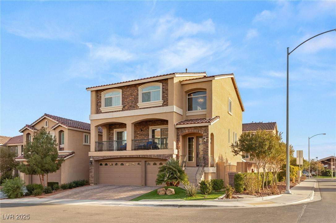 Las Vegas, NV 89139,6595 Creekside Cellars CT