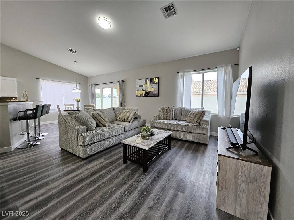 North Las Vegas, NV 89032,3538 Canter DR