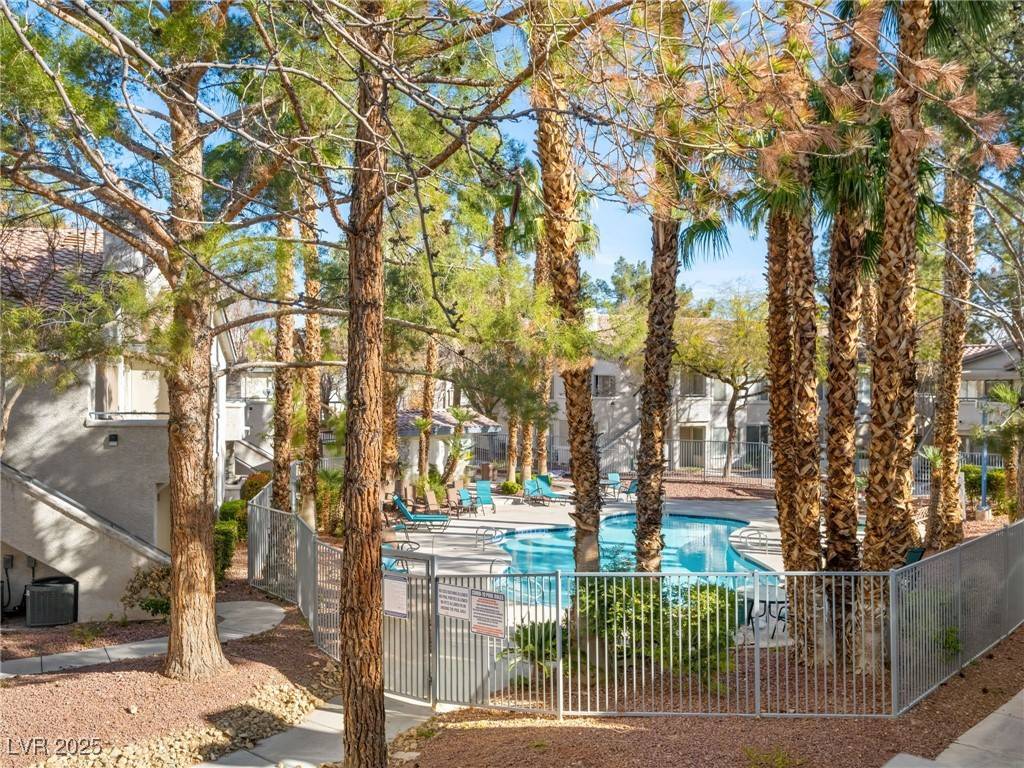 Las Vegas, NV 89120,3038 Casey DR #204