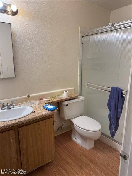 Las Vegas, NV 89169,510 Elm DR #205