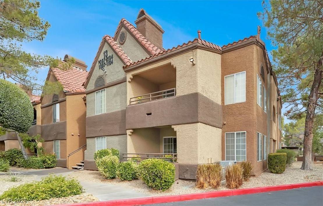 Las Vegas, NV 89117,2200 S Fort Apache RD #1101