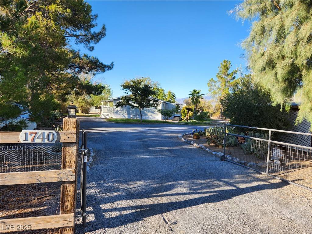 Pahrump, NV 89048,1740 W Donner ST