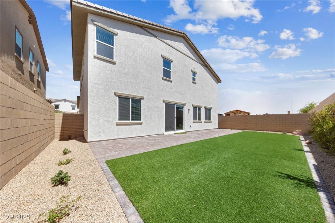 Henderson, NV 89011,1070 Kelly Brook LN
