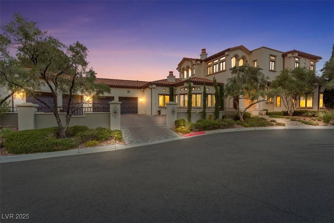 Henderson, NV 89011,22 Rue Grimaldi WAY