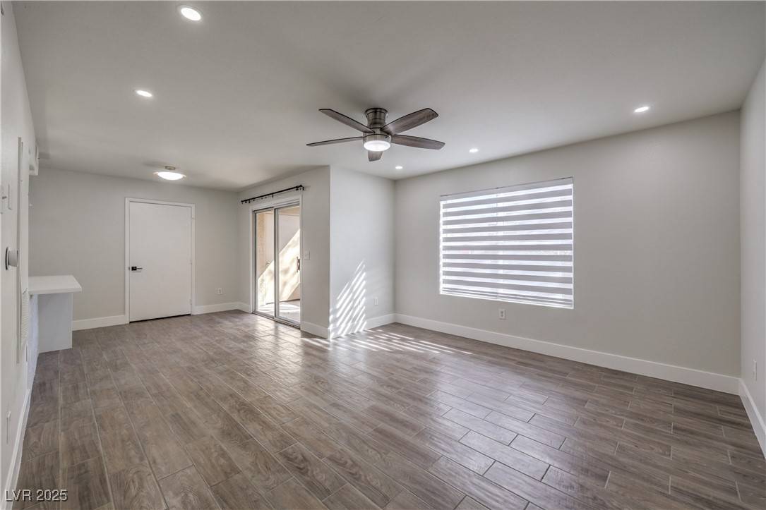 Las Vegas, NV 89183,2300 E Silverado Ranch BLVD #1084