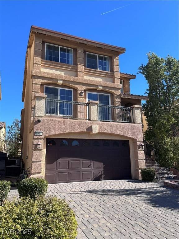 Las Vegas, NV 89139,8428 Summers Ranch CT