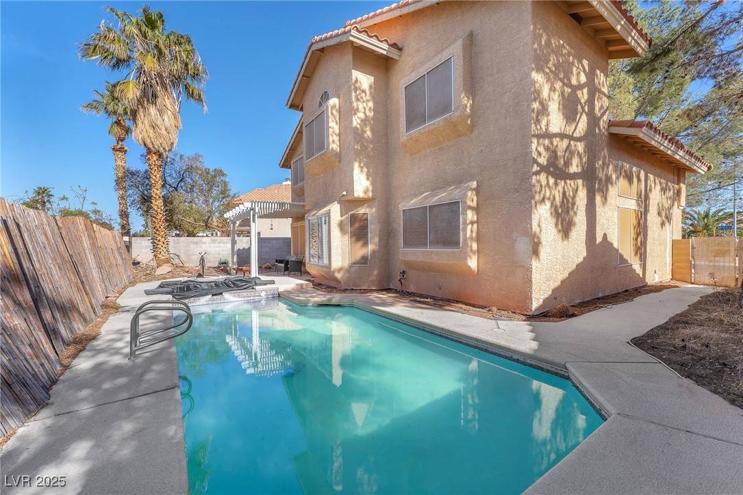 North Las Vegas, NV 89031,5037 Monte Del Sol LN
