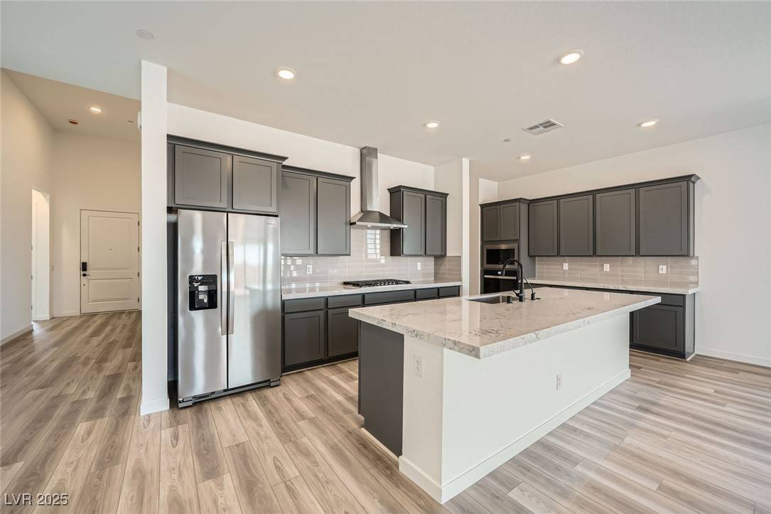 Henderson, NV 89011,66 Ibiza Lake DR