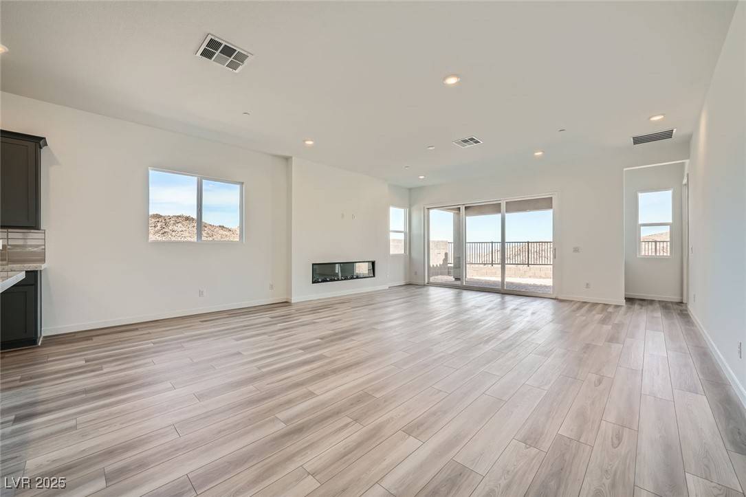 Henderson, NV 89011,66 Ibiza Lake DR