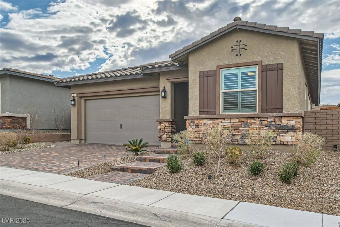 Henderson, NV 89011,473 Harvest Rain AVE