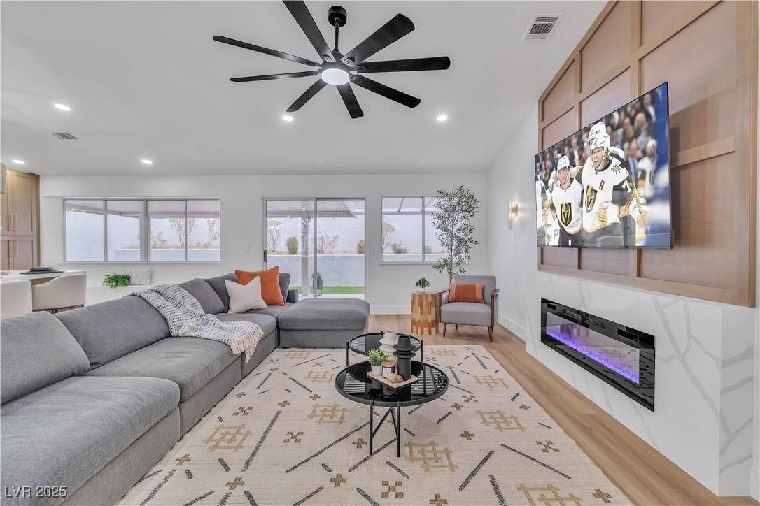 Las Vegas, NV 89128,3105 Siena CIR
