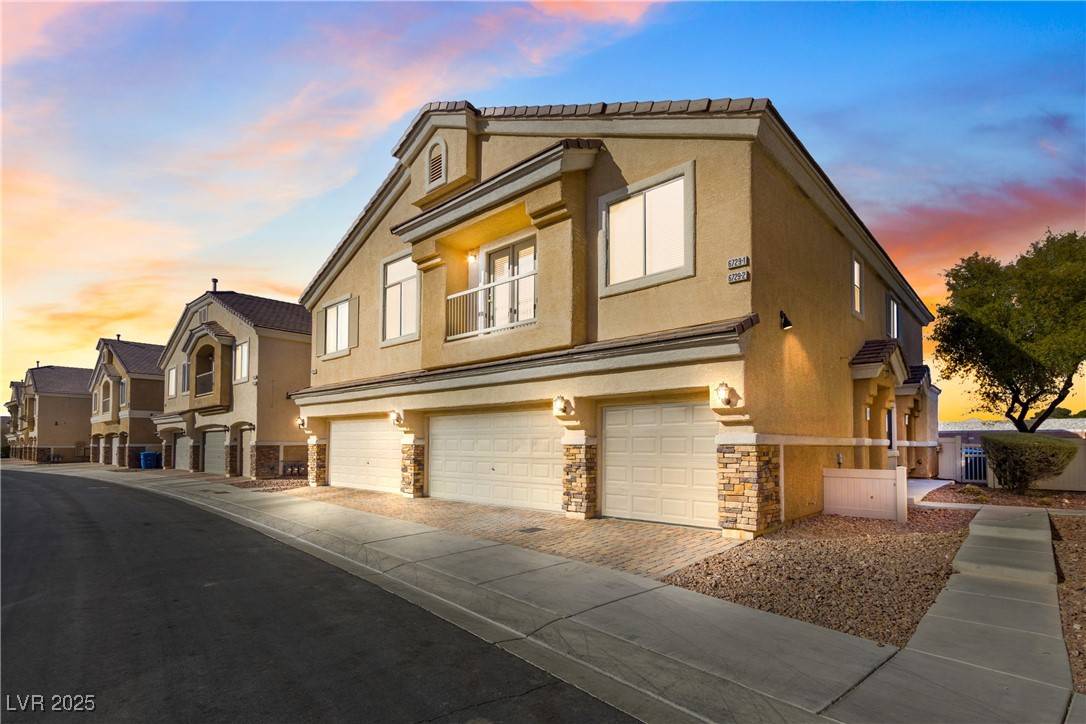 North Las Vegas, NV 89084,6752 Lookout Lodge LN #1