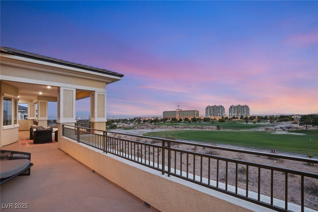 Las Vegas, NV 89144,9145 LAS MANAITAS AVE #401