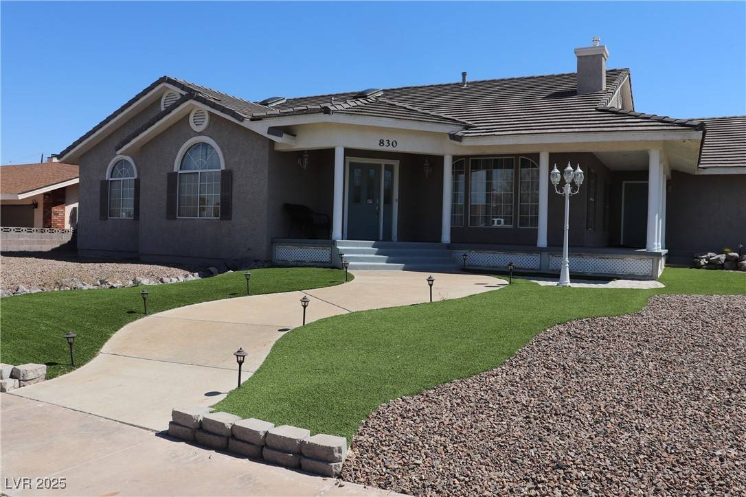 Henderson, NV 89015,830 Park LN