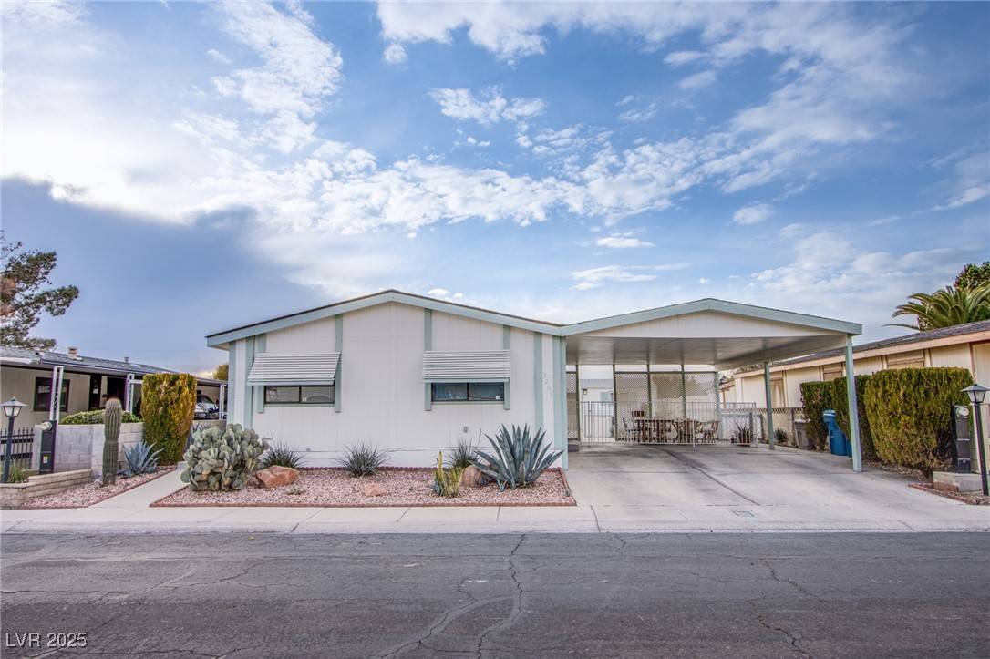 Las Vegas, NV 89122,3209 Tularosa LN