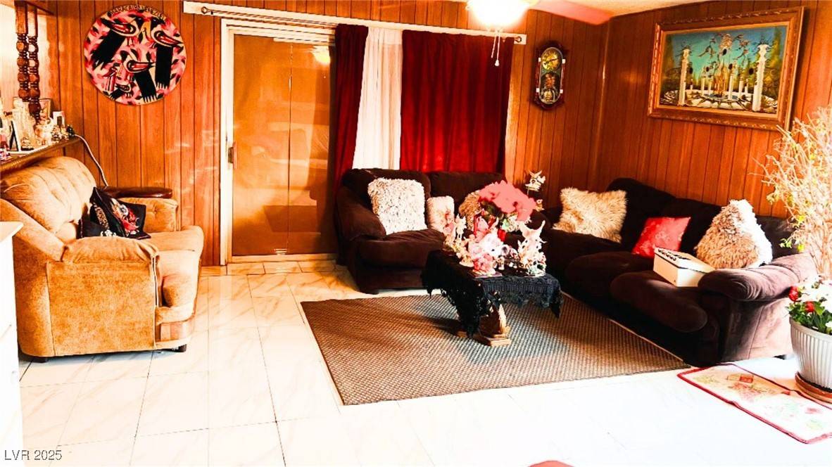 Las Vegas, NV 89121,4130 Balboa AVE