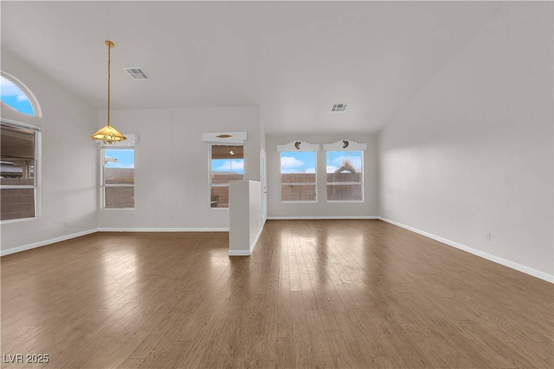 North Las Vegas, NV 89031,2107 Akamine AVE